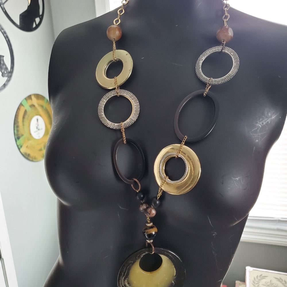Jewelry - Picture 2 of 2